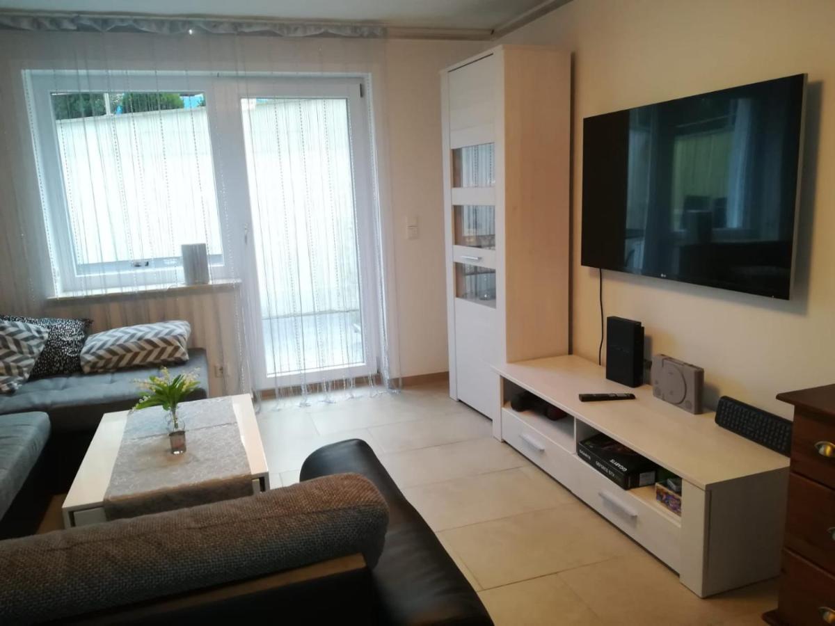 Taunusrast-Usi Apartment Usingen Bagian luar foto